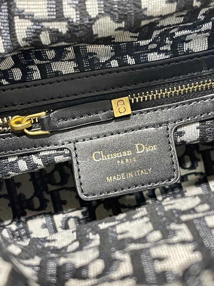 A bag Lady Dior Bag Natural Wicker Oblique 24 cm фото 8