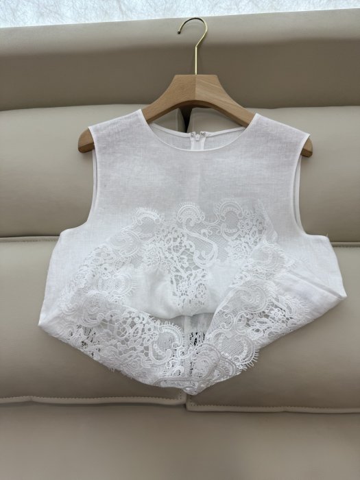 Костюм женский фото 8