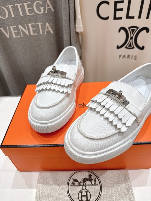 Лоферы женские фото 8