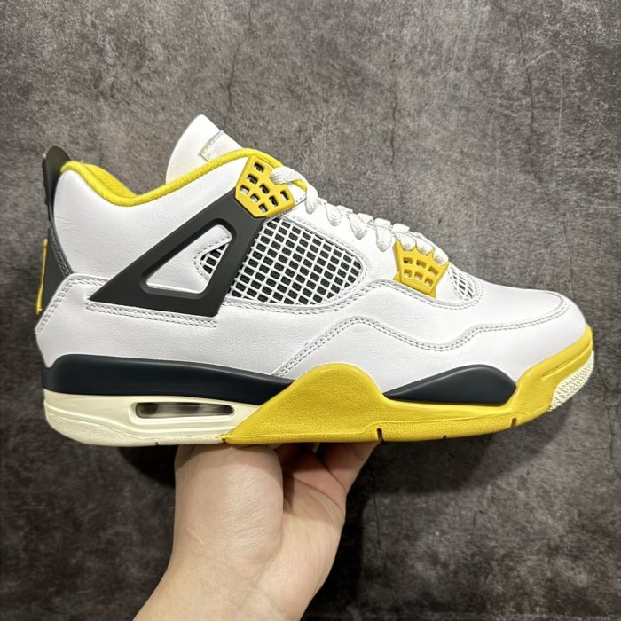 Кросівки Air Jordan AJ4 Retro AQ9129-101