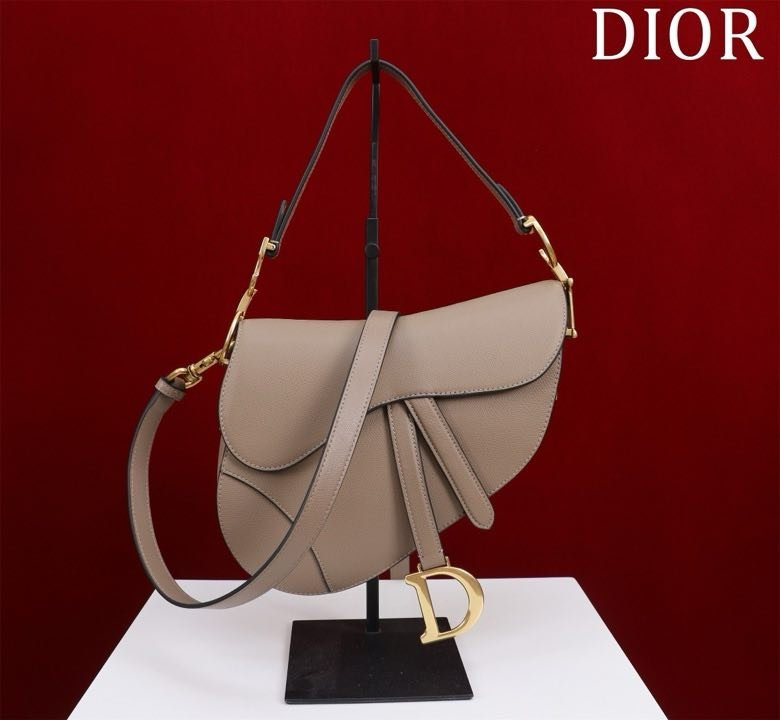 Сумка кожаная Dior Saddle 25 см