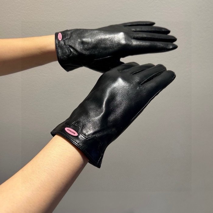 Gloves women's