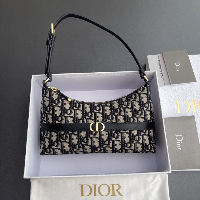 Сумка 30 Montaigne Cigale