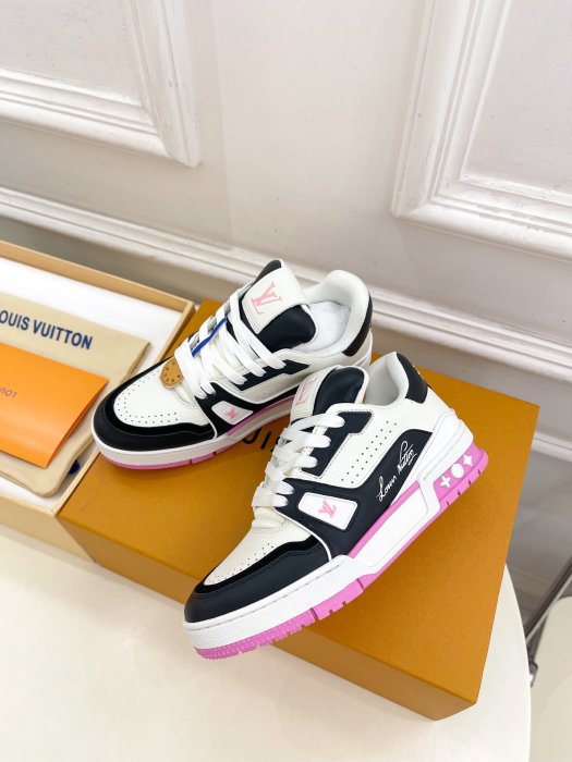 Sneakers фото 3