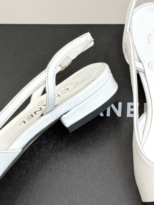 Босоножки фото 6