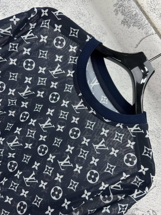 Футболка женская фото 2