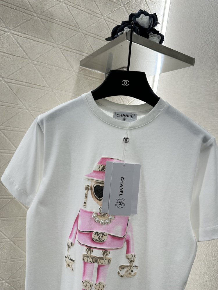 T-shirt women's фото 3