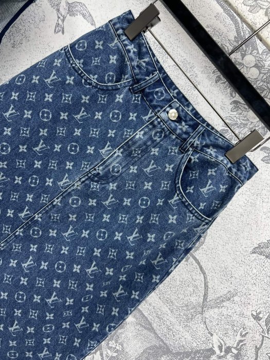 Костюм женский фото 4