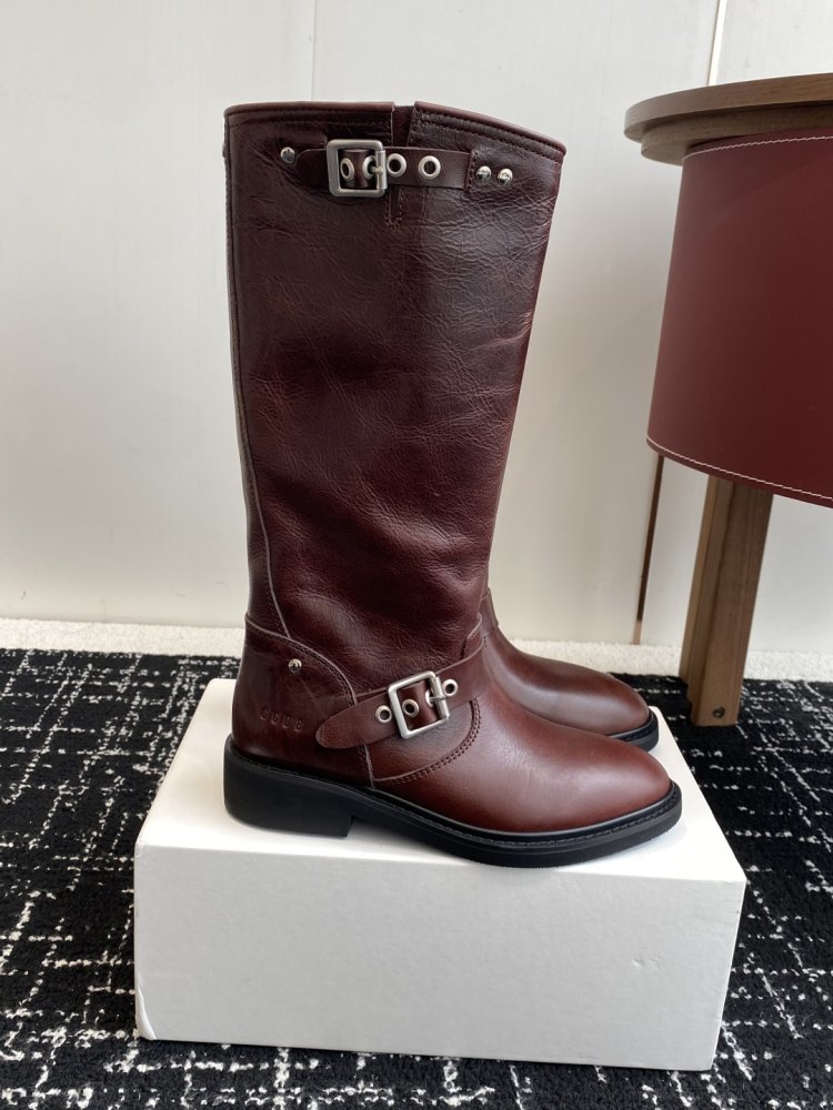 Чоботи жіночі фото 2