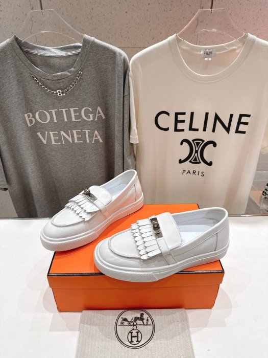 Лоферы женские фото 3