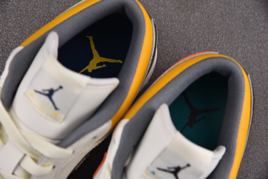 Кроссовки Air Jordan 1 Low Premium фото 10