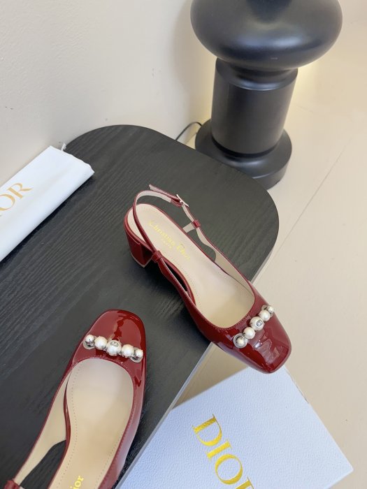 Босоножки фото 4