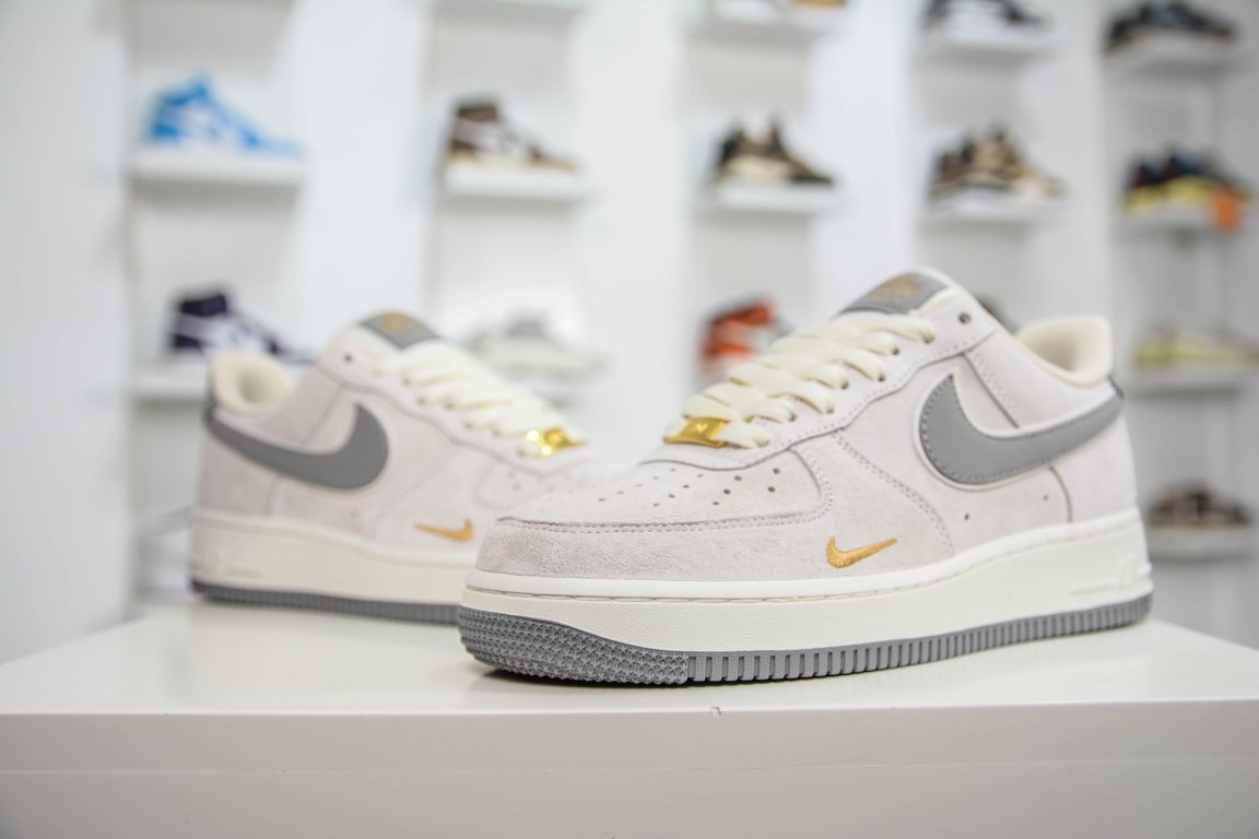 Кросівки AIR FORCE 1 LOW 07 KK5636-610 фото 4