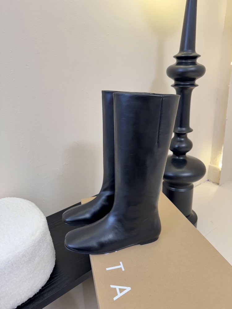 Чоботи жіночі фото 5
