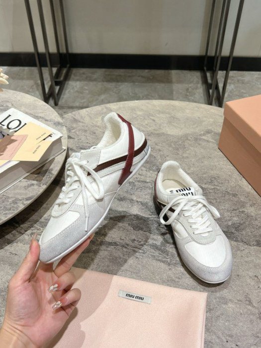 Кроссовки фото 2