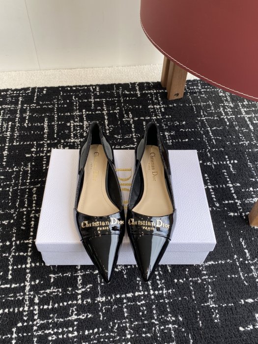 Туфли женские