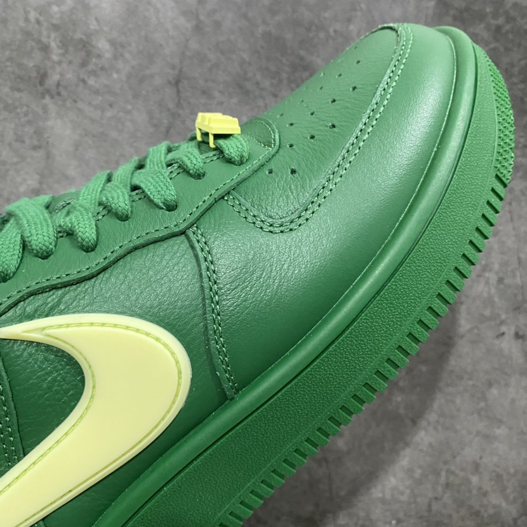 Sneakers AMBUSH x NK Air Force 1 Low DV3464-300 фото 6