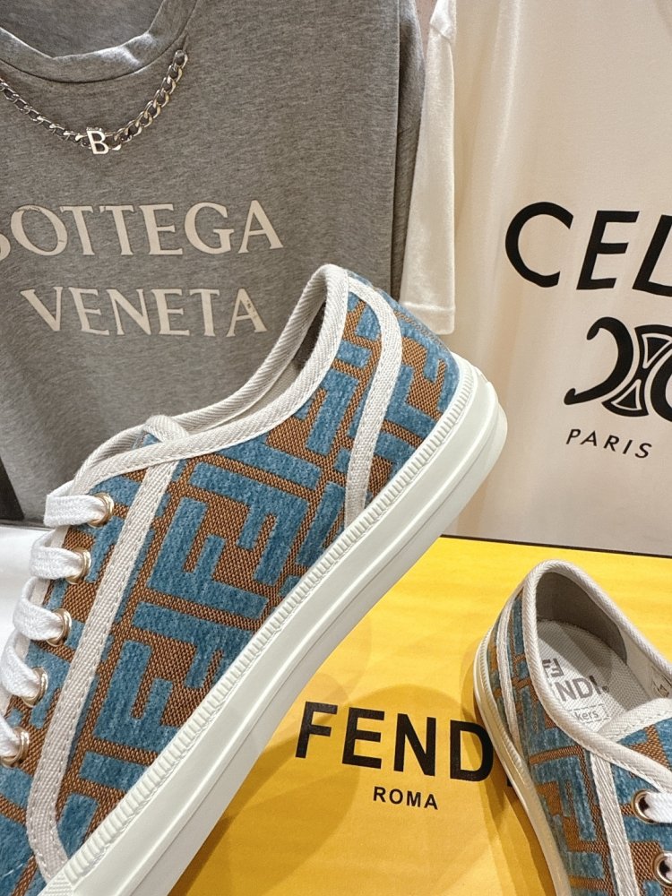 Кеди жіночі фото 6