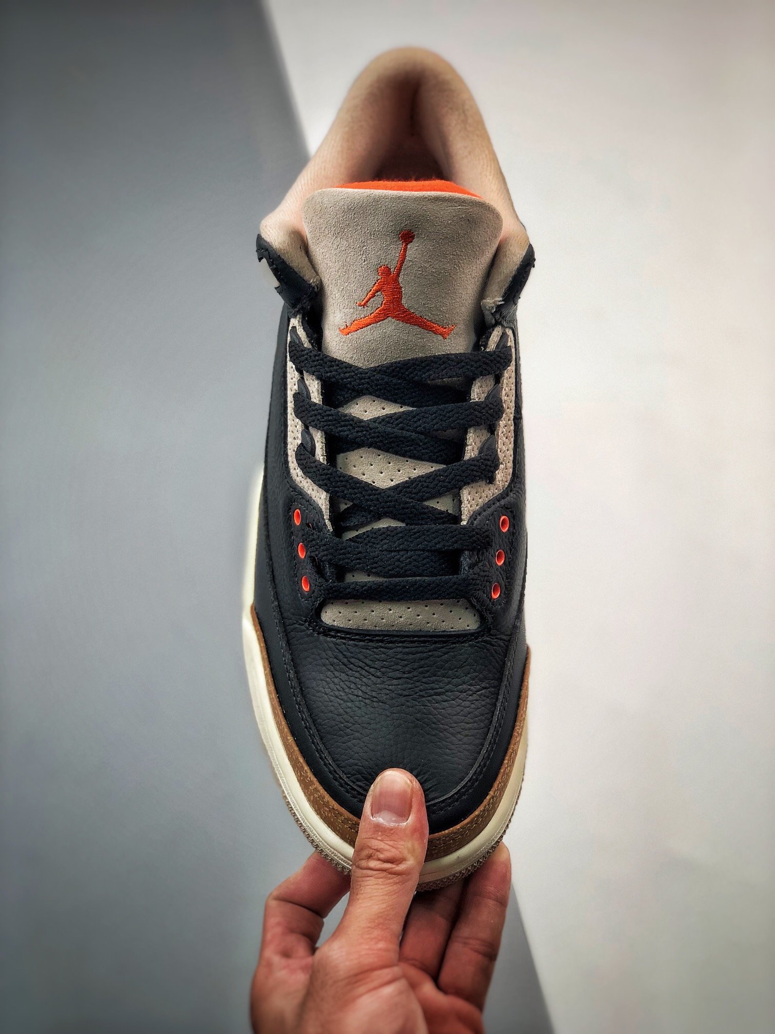 Кроссовки Air Jordan 3 Desert Elephant CT8532-008 фото 2