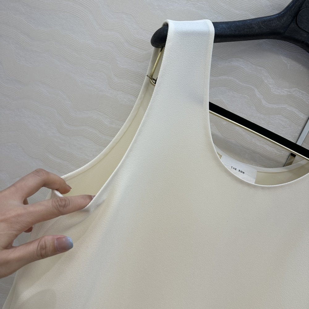 Свободное шелковое платье фото 4