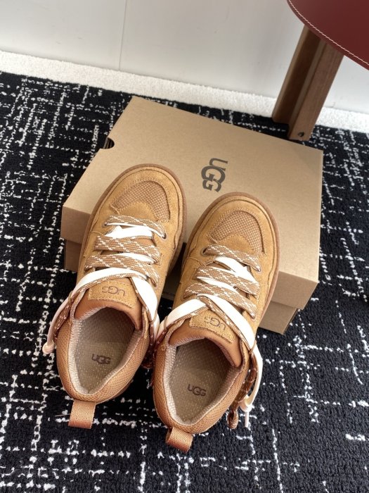 Sneakers фото 4