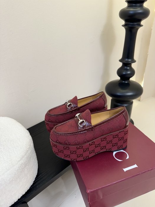 Туфли женские фото 5