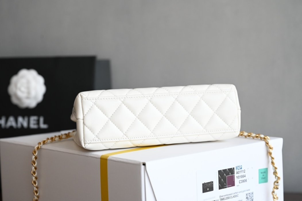 Сумка женская CHANEL 24A Kelly 19 см фото 3