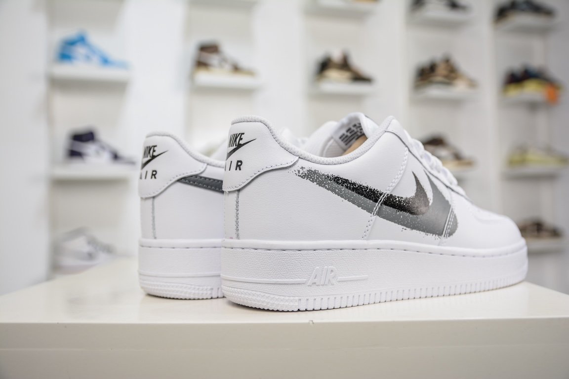 Кроссовки Air Force 1 Low 07 Spray Paint Swoosh White Black FD0660-100 фото 6