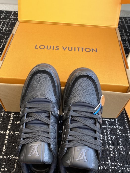 Кроссовки женские LV Trainer фото 5