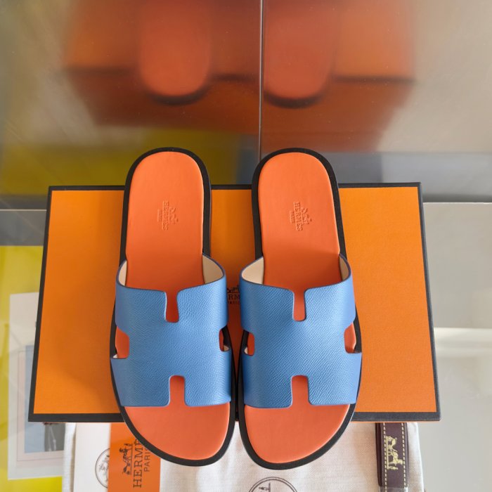 Шльопанці жіночі фото 7