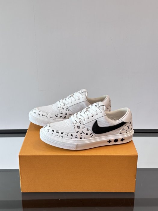 Кросівки чоловічі фото 3