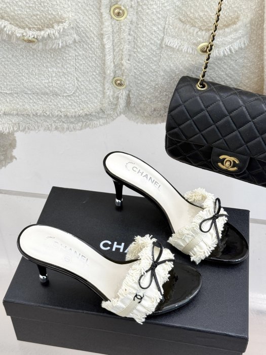 Босоножки фото 3