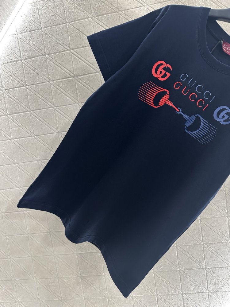 Футболка жіноча фото 5