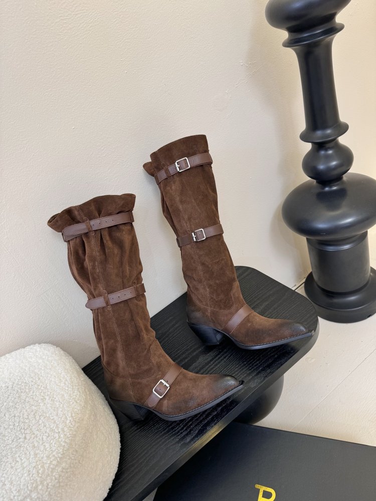 Чоботи жіночі фото 4