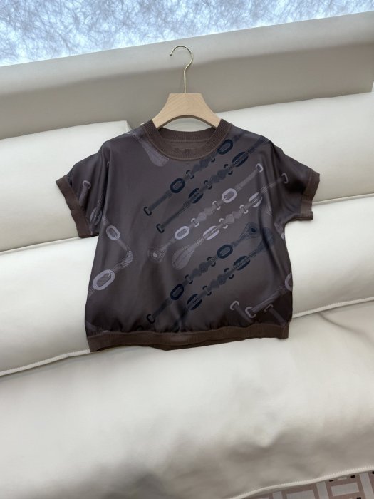 Футболка женская фото 3