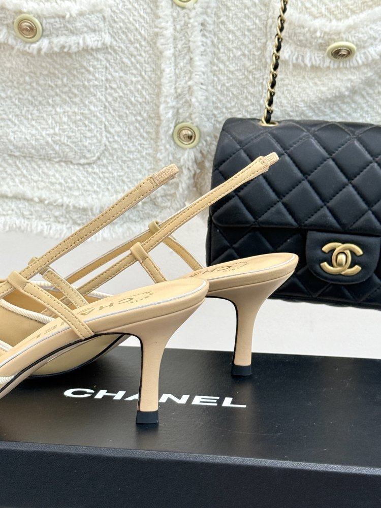 Босоножки фото 6