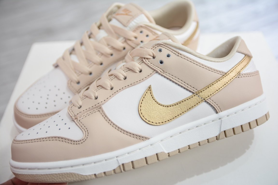 Sneakers Dunk Low Phantom Metallic Gold DX5930-001 фото 7