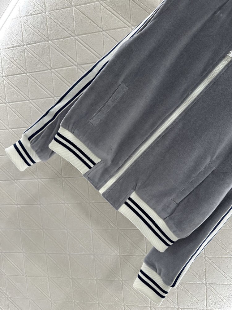 Кофта жіноча фото 5