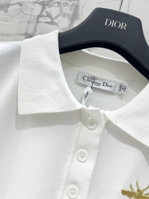 Футболка женская фото 3