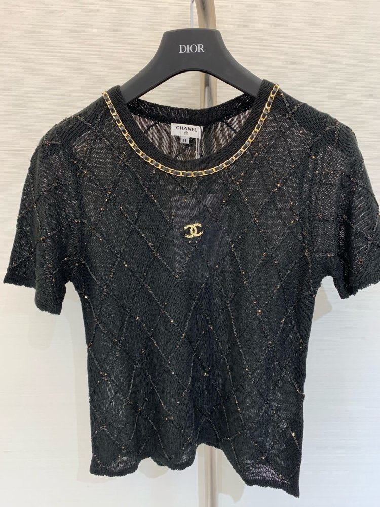 T-shirt women's фото 2