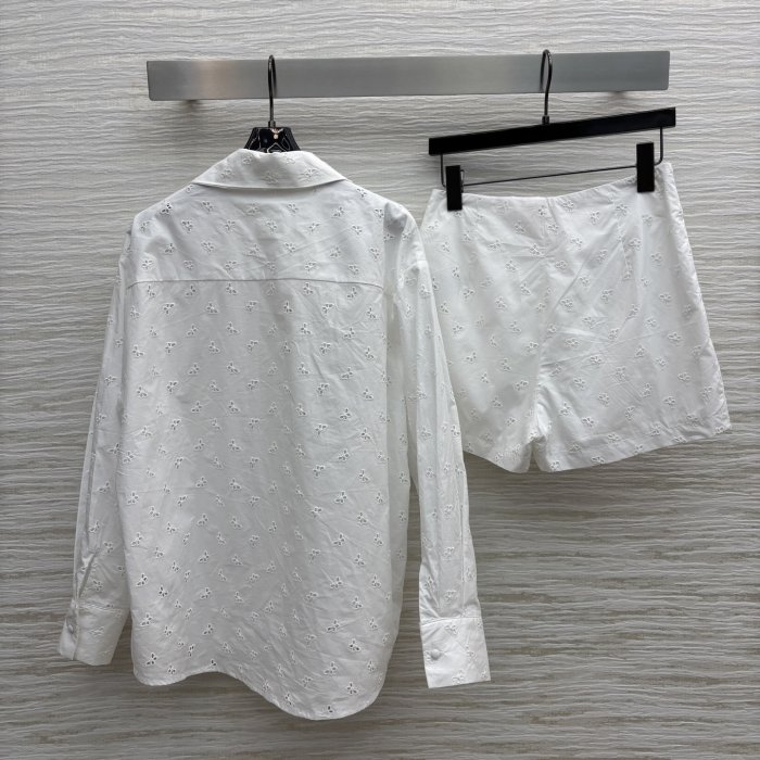 Костюм женский фото 8