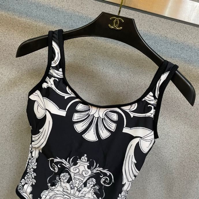 Swimsuit фото 6