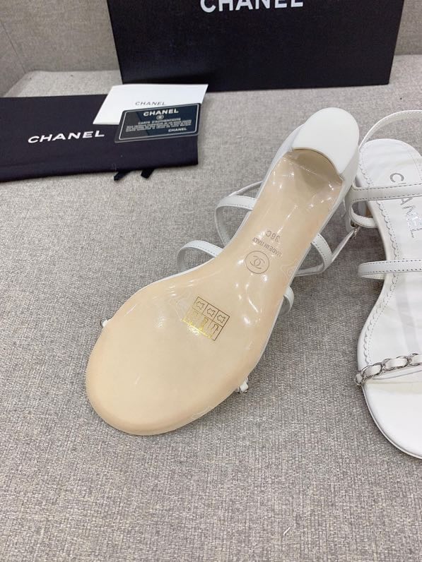 Sandals on massive heel women's, white фото 9