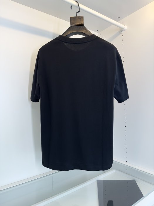 T-shirt men's фото 2