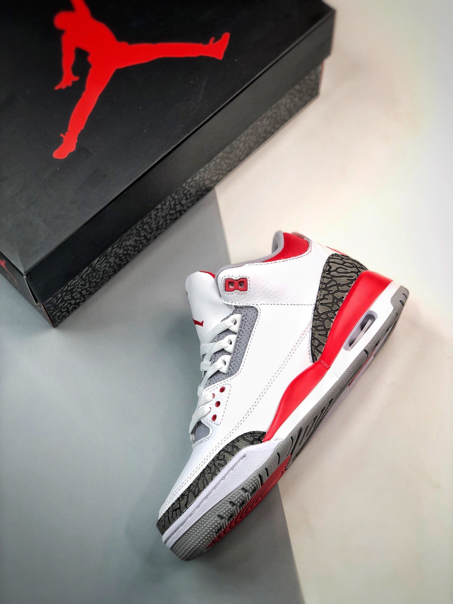 Jordan 3 best sale fire red 2007