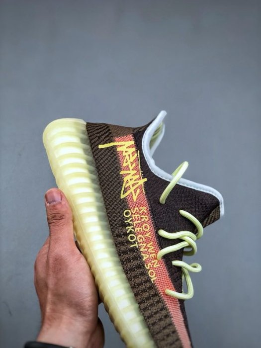 Кросівки Adidas Yeezy Boost 350V2 фото 6