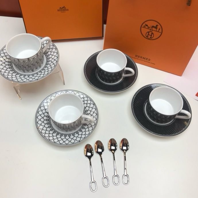 Набор посуды из костяного фарфора серии Hermes H-DECO фото 7