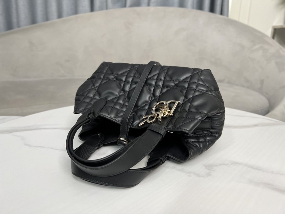 A bag women's Dior Toujours 23 cm фото 5
