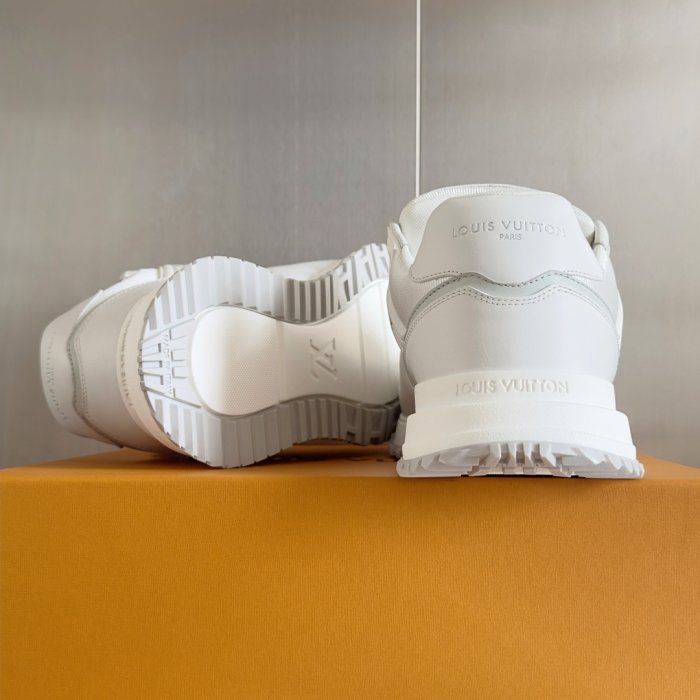 Кроссовки фото 9