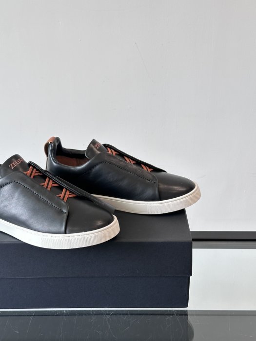 Кросівки чоловічі фото 7